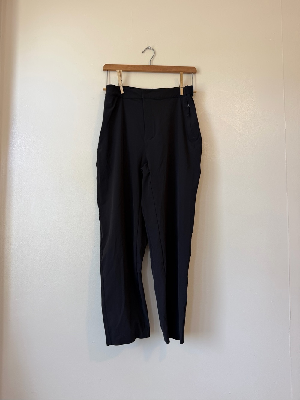 Lululemon Women’s Black Adjustable Buckle Pants Sz 10